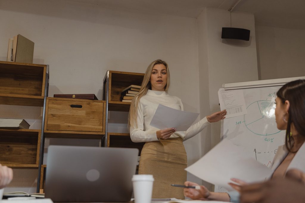 Business & Technology: Managing the Tech Industry