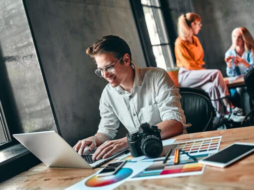 How to Find Graphic Design Trends (and Keep Your Work Fresh)